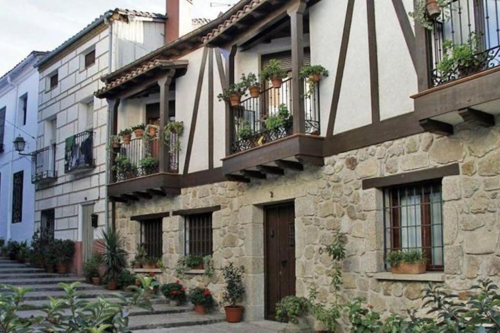 Casa Rural En Candeleda Con Piscina Y Un Maravilloso Jardin Zewnętrze zdjęcie
