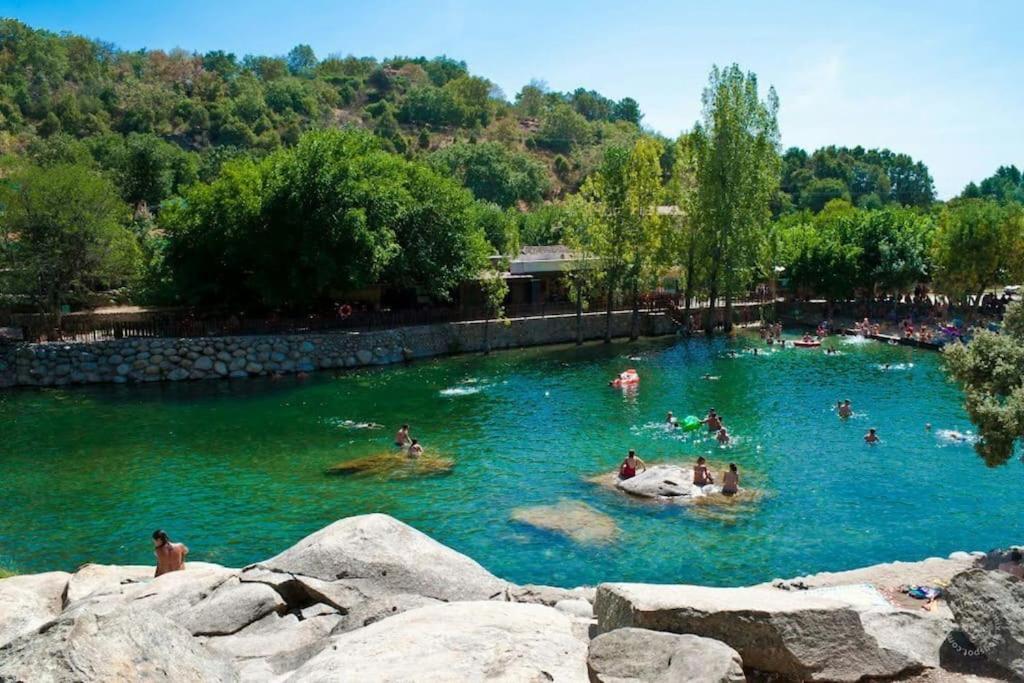Casa Rural En Candeleda Con Piscina Y Un Maravilloso Jardin Zewnętrze zdjęcie